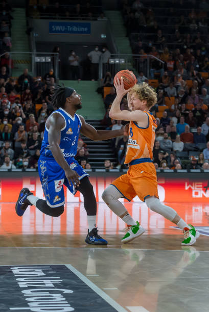 的比赛中屡 的比赛中屡