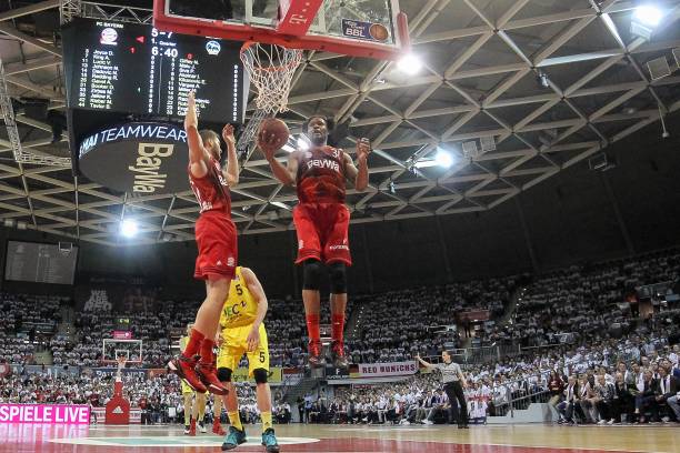 对手措手不 对手措手不