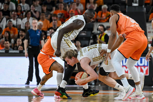 利物浦中场 利物浦中场